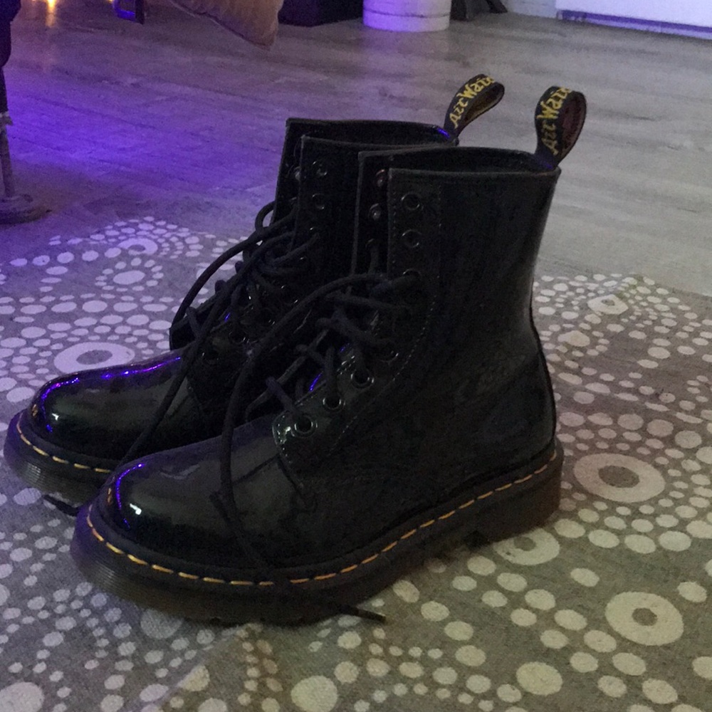 💕Dr. Martens💕